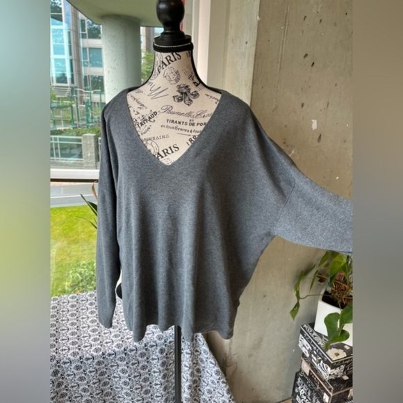 New H&M oversized sweater size M - Picture 4 of 9